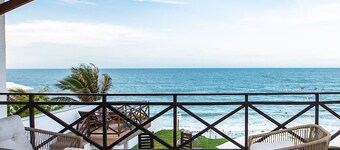 Beachfront house with private pool. Comfort and charm on the coast of Ceará