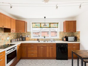 Fridge, microwave, oven, dishwasher