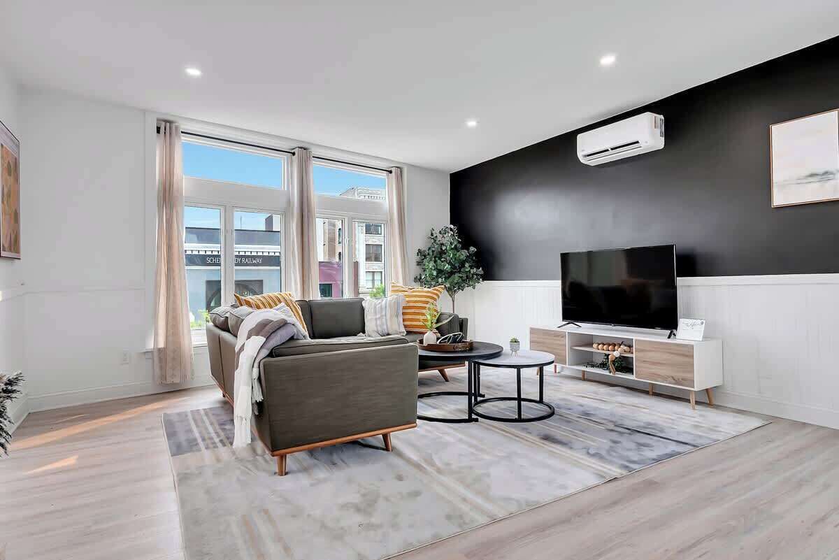 تلفزيون، مكتب