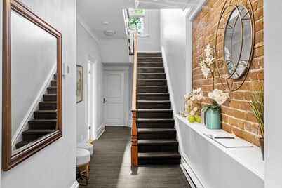 The Willis Suite steps from the waterfront