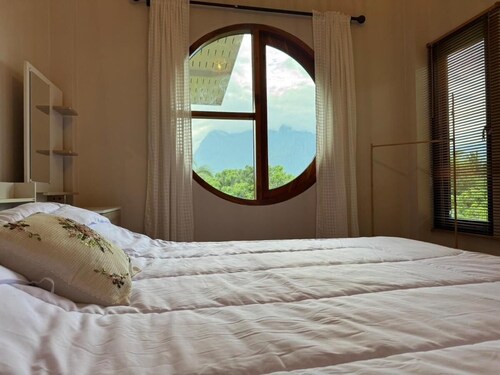 Enchanting 3-bedroom house with AC in Chiang Dao