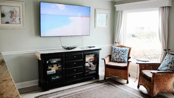 Smart TV, books