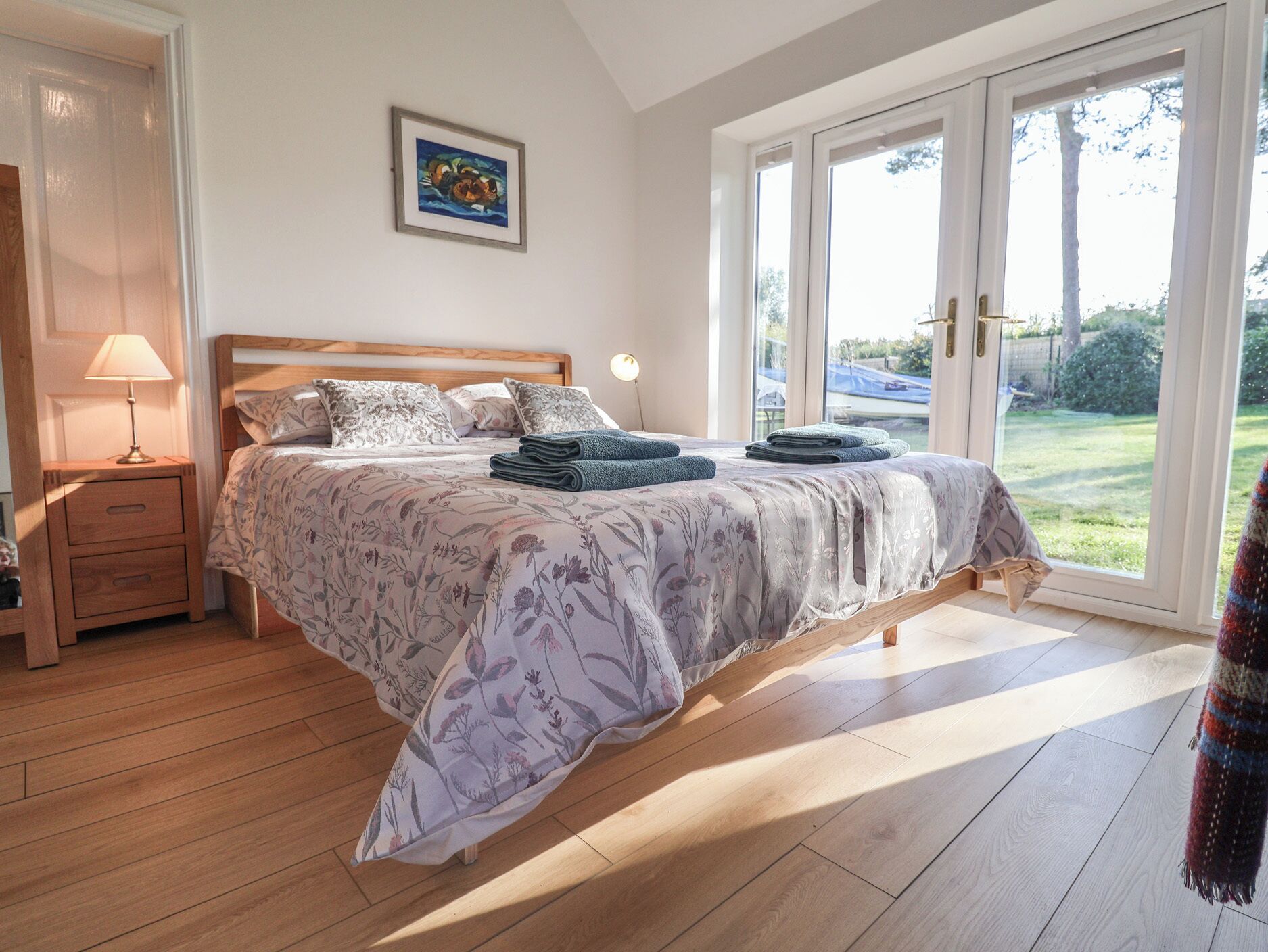 1 chambre, décoration personnalisée, ameublement personnalisé