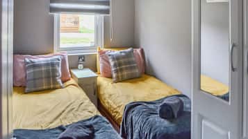 3 bedrooms, free WiFi, bed sheets