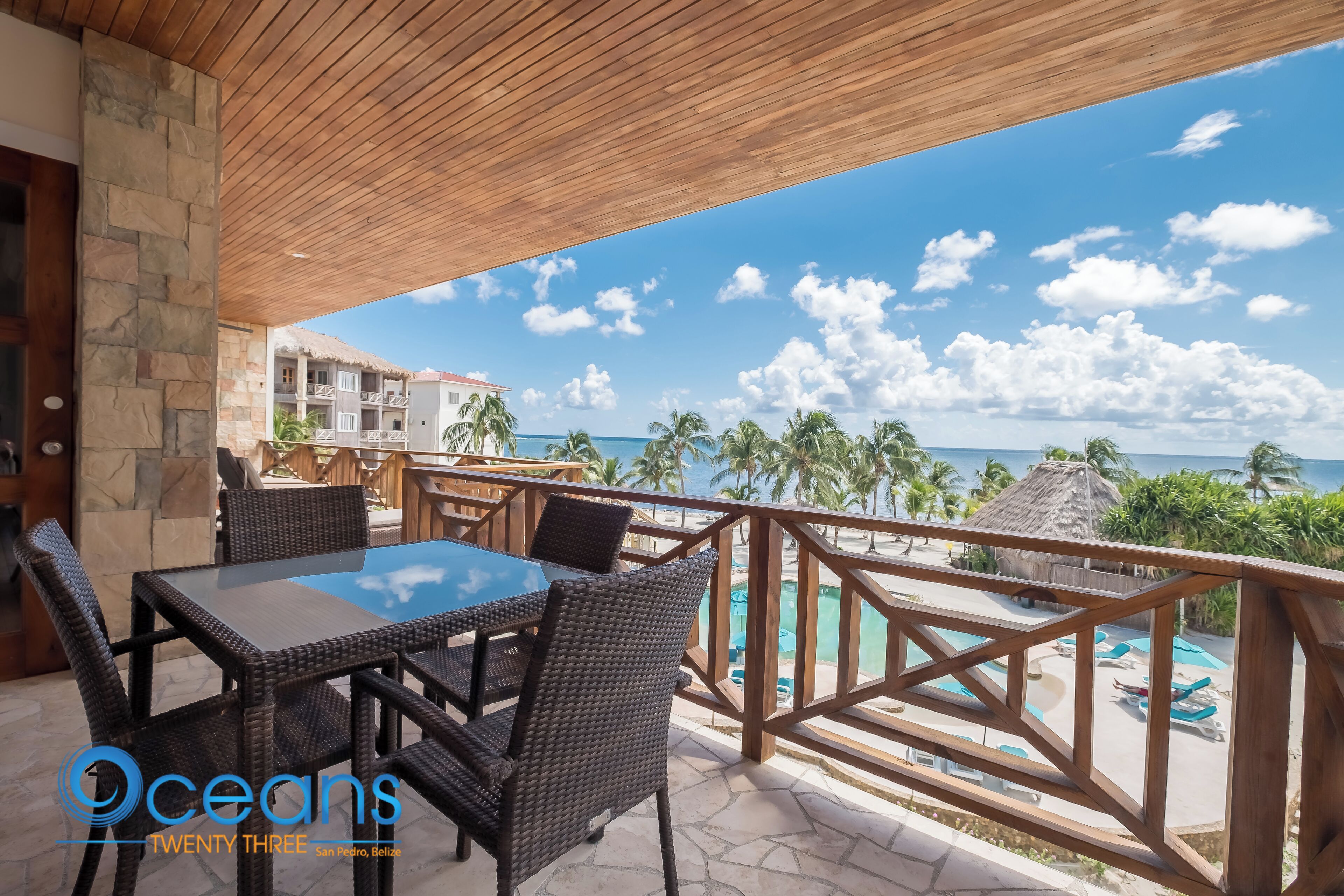Premium Condo, 2 Bedrooms, Sea View, Poolside | Teres/patio