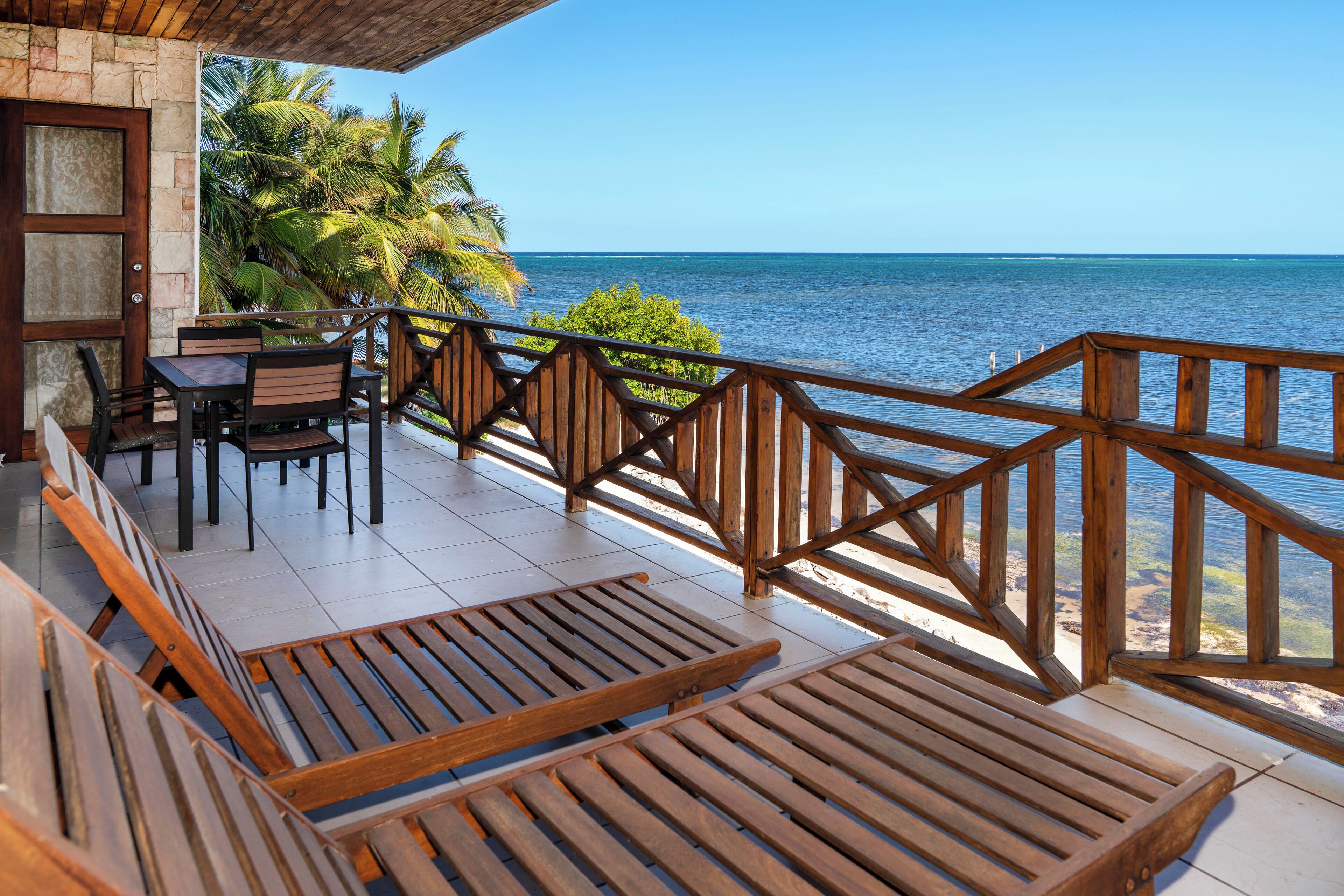 Exclusive Condo, 2 Bedrooms, Beach View, Beachfront | Terrace/patio