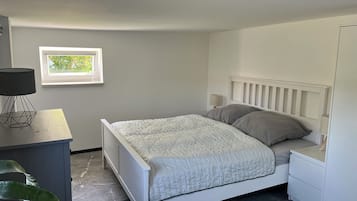 1 chambre, fer et planche Ă repasser, lit parapluie, Wi-Fi gratuit