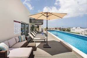 Pool - Oceanview Rooftop + Walk to Beach & 5th Ave (Playa del Carmen)