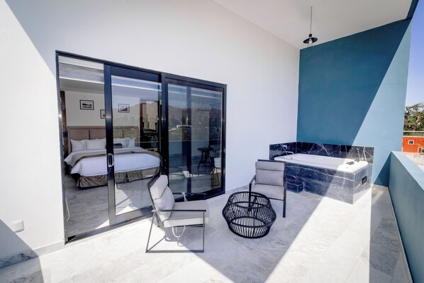 Luksus-enkeltrom | Terrasse/patio