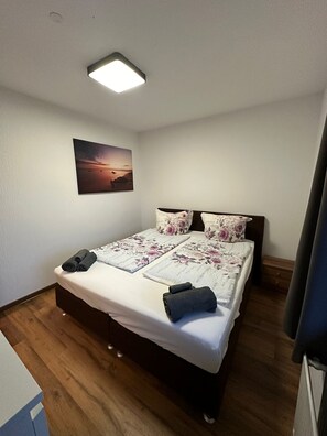 2 soverom, wi-fi (inkludert) og sengetøy