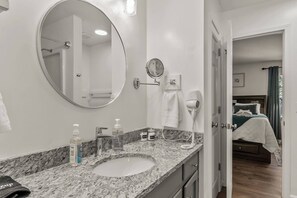 Bathroom - Day Dreamer Minutes to Stadium With Fire pit and Parking (Tuscaloosa)