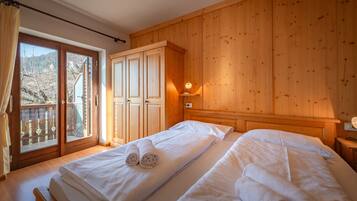 1 chambre, Wi-Fi gratuit, draps fournis