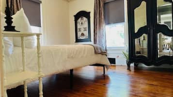 Superior Double Room Single Use, City View | Blackout curtains, iron/ironing board, free WiFi