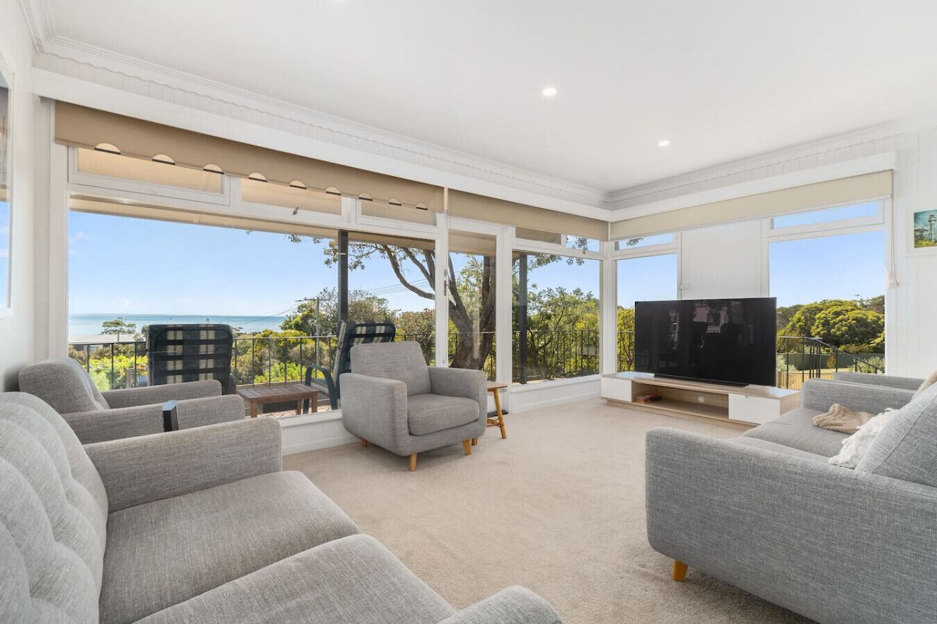 تلفزيون ذكي