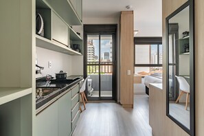 1 bedroom, desk, laptop workspace, free WiFi