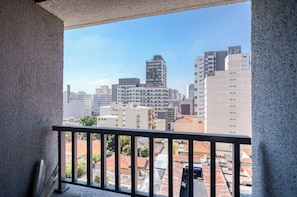 Standard Studio (613288) | Lanai