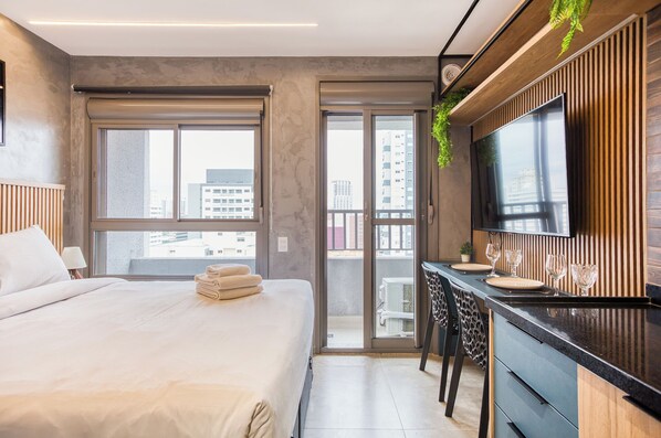 Standard Studio (618900) | Desk, laptop workspace, free WiFi - 360 Coraz Perdizes (Sao Paulo)