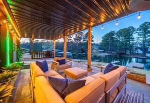 Terrace/patio - Lakefront Luxury: 2-Story Deck & Private Dock (Hot Springs)
