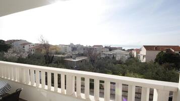 Appartement (One Bedroom Apartment 7) | Balcon