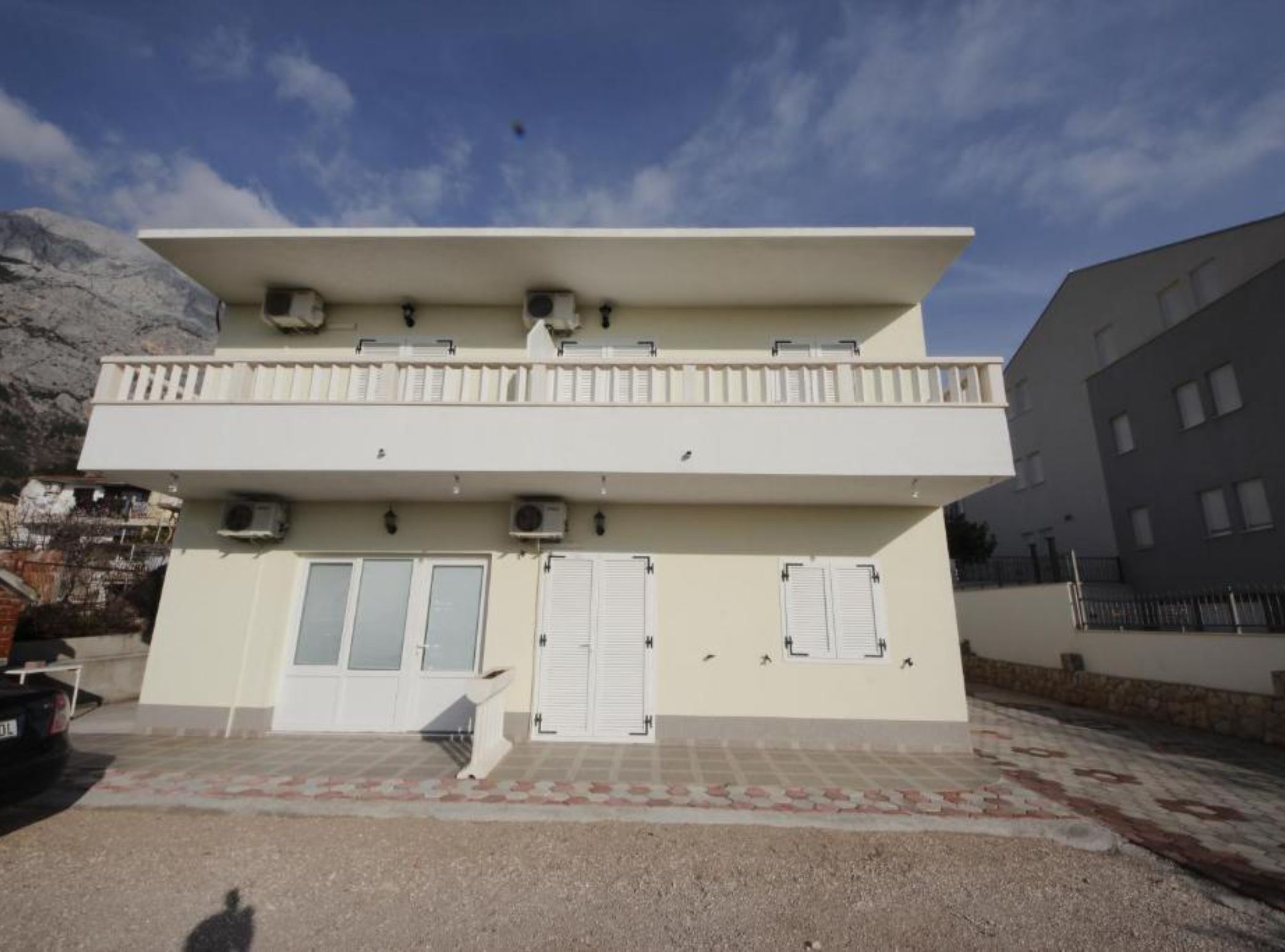 Apartment (One Bedroom Apartment 5) | Exterior