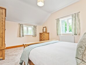 3 bedrooms, free WiFi, bed sheets