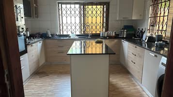 Mikrowelle, Ofen, Herdplatte