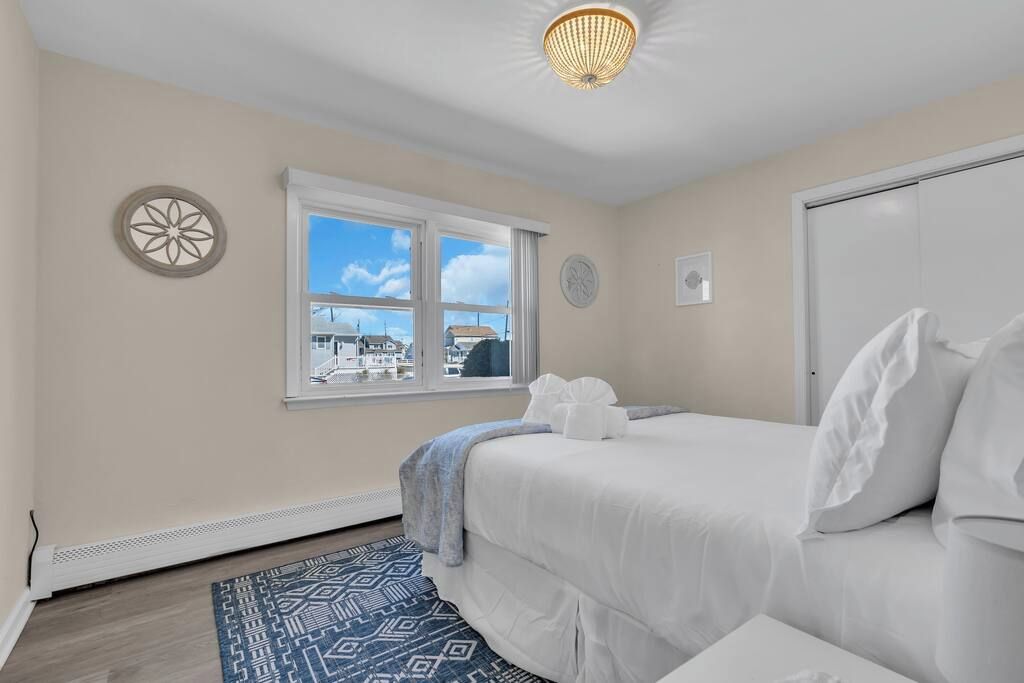 3 chambres, fer et planche à repasser, Wi-Fi gratuit, draps fournis
