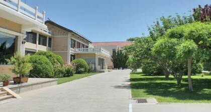 Seaview Hotel