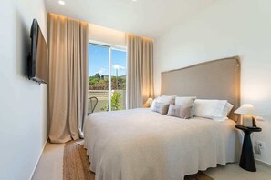 3 Schlafzimmer, Bügeleisen/Bügelbrett, Reisekinderbett, WLAN