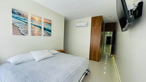 3 chambres, fer et planche à repasser, Wi-Fi, literie fournie