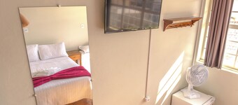 Comfort Suite 303