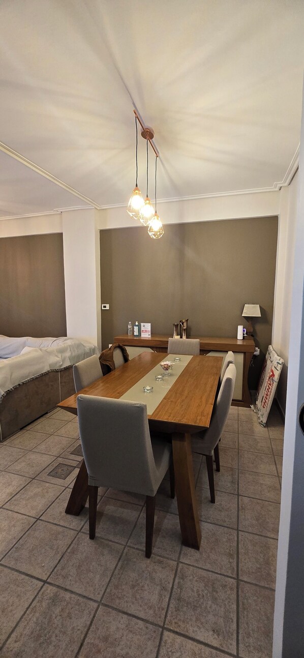 Dining - Your Business-Class Stay in the Heart of Larissa (Larisa)