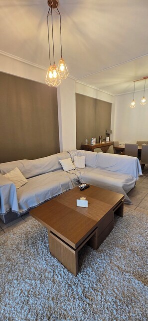 Interior - Your Business-Class Stay in the Heart of Larissa (Larisa)