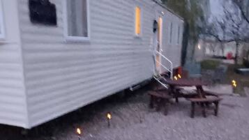 Cabin | Outdoor dining