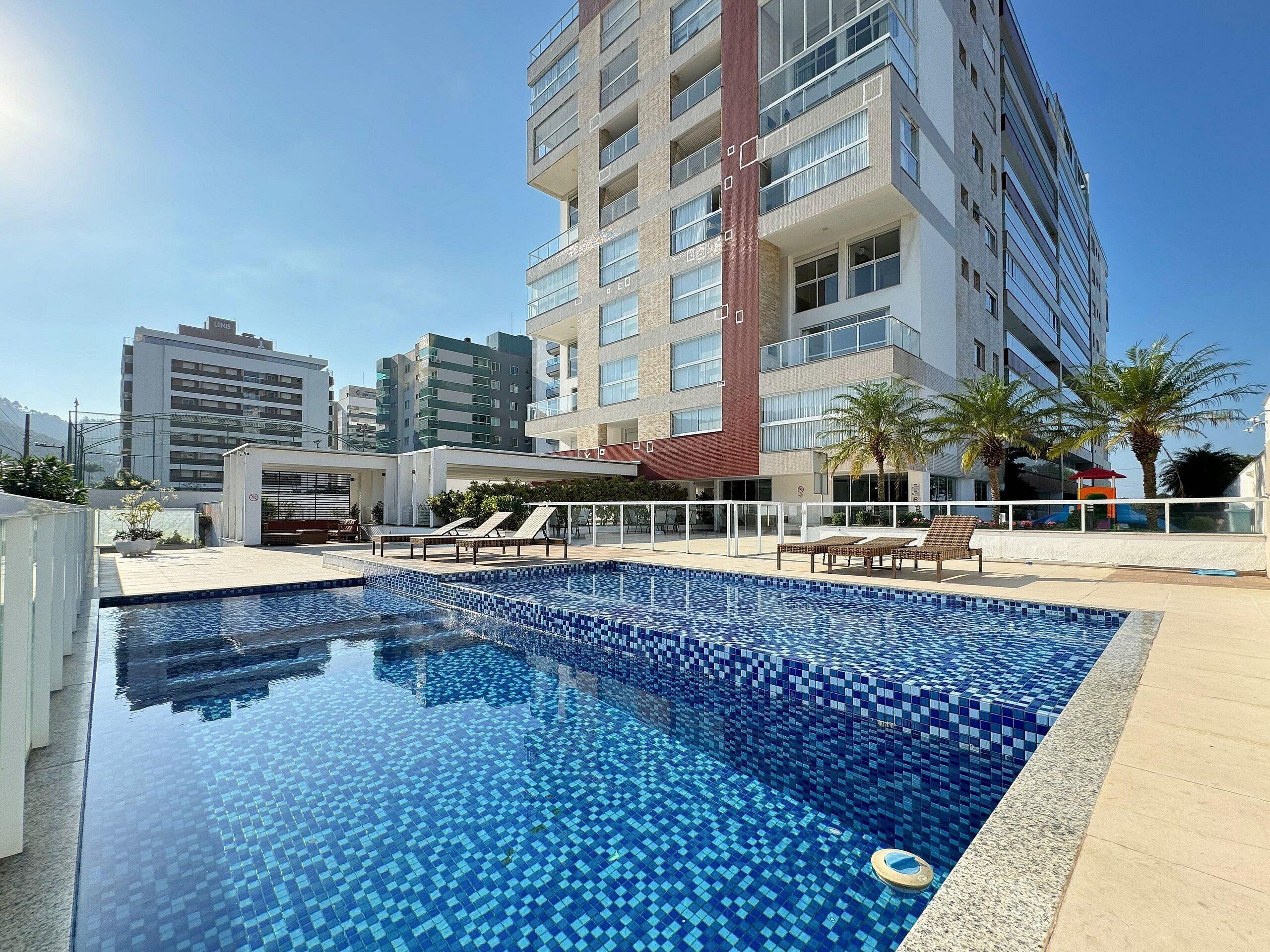 Apartment | Pool | 6 indoor pools