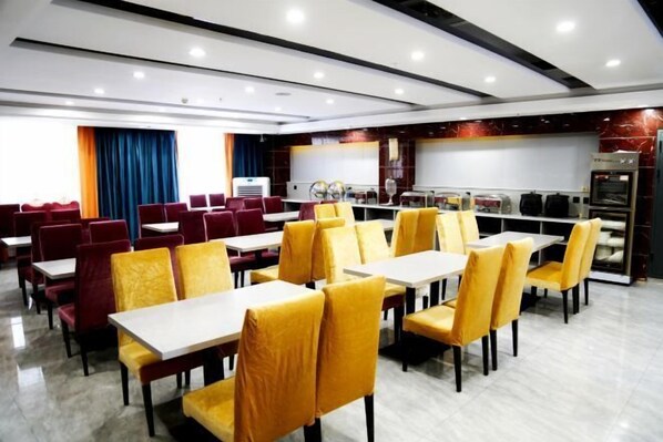 Restaurant - Kuqa Xinyu Hotel (Guiz Plaza) (Kuqa)