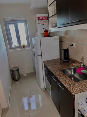 Oven - 1 bedroom apartment in gated community in gated community 24h security (Córdoba)