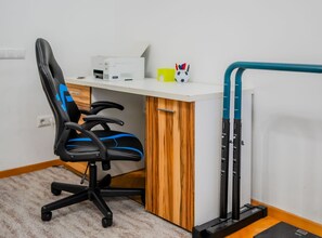 Apartment (Urban Nest Room)