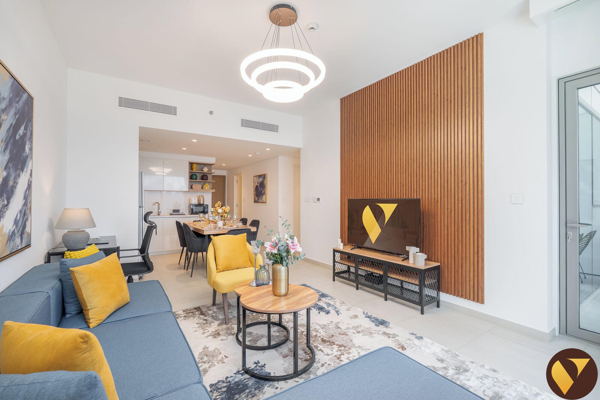 Luxury Apartment, City View | Living area | 55-inch Smart TV with cable channels