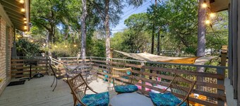Heated Pool~Game Room~Firepit~Domain~Q2 Stadium
