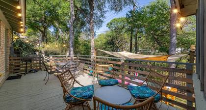 Heated Pool~Game Room~Firepit~Domain~Q2 Stadium