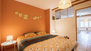 1 bedroom, free WiFi, bed sheets