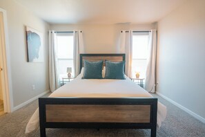 3 habitaciones, tabla de planchar con plancha y wifi gratis 