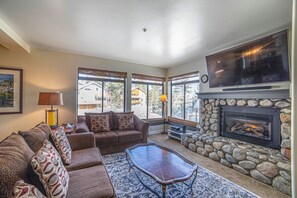 Smart TV, fireplace, DVD player, foosball