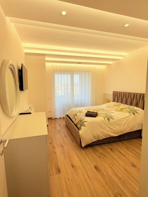 2 Schlafzimmer, Zimmersafe, Bügeleisen/Bügelbrett, kostenloses WLAN