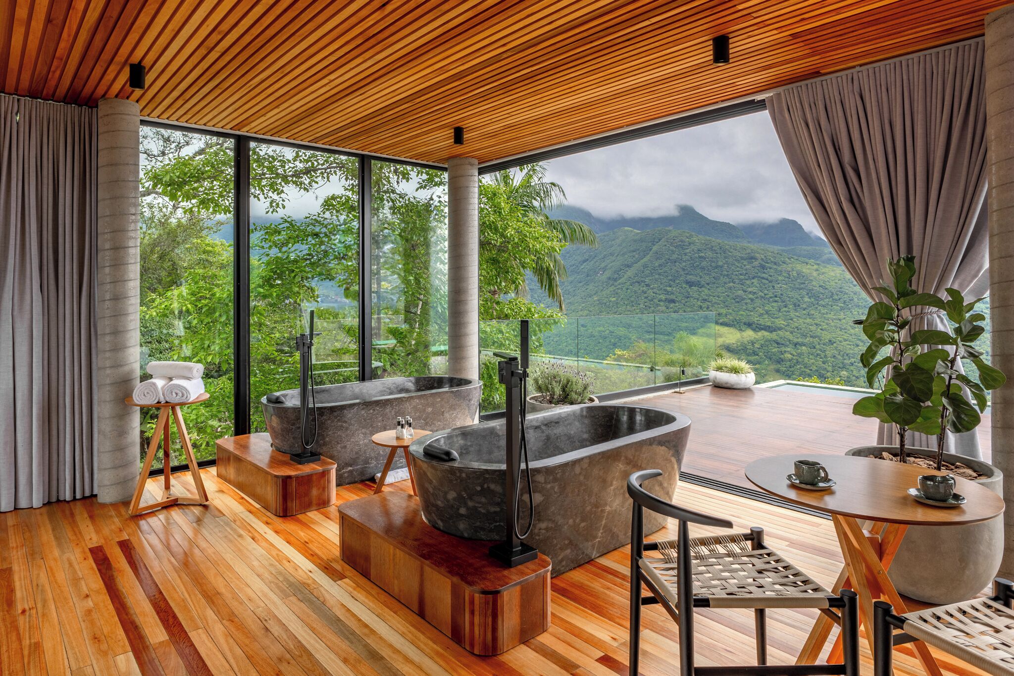 Suite superior | Bañera profunda