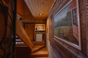 1 bedroom, blackout drapes, iron/ironing board, free WiFi