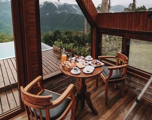 Chalet clásico | Cortinas opacas, tabla de planchar con plancha, wifi gratis