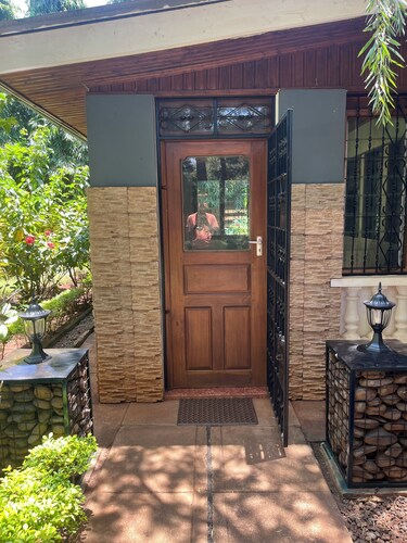 A Charming 3-bedroom home & a beautiful escape in the delightful heart of Moshi