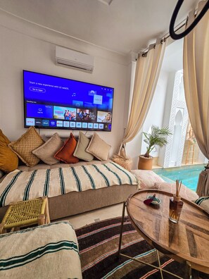 Interior detail - Riad Larbi Khalis (Marrakech)